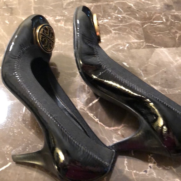 Tory Burch Black Patent Leather Heels - Picture 3 of 5